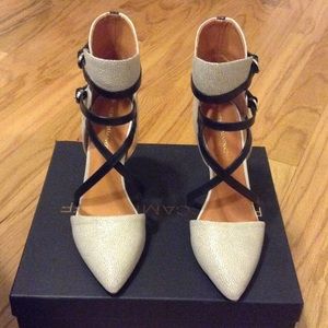 Leather pointy toe high heels